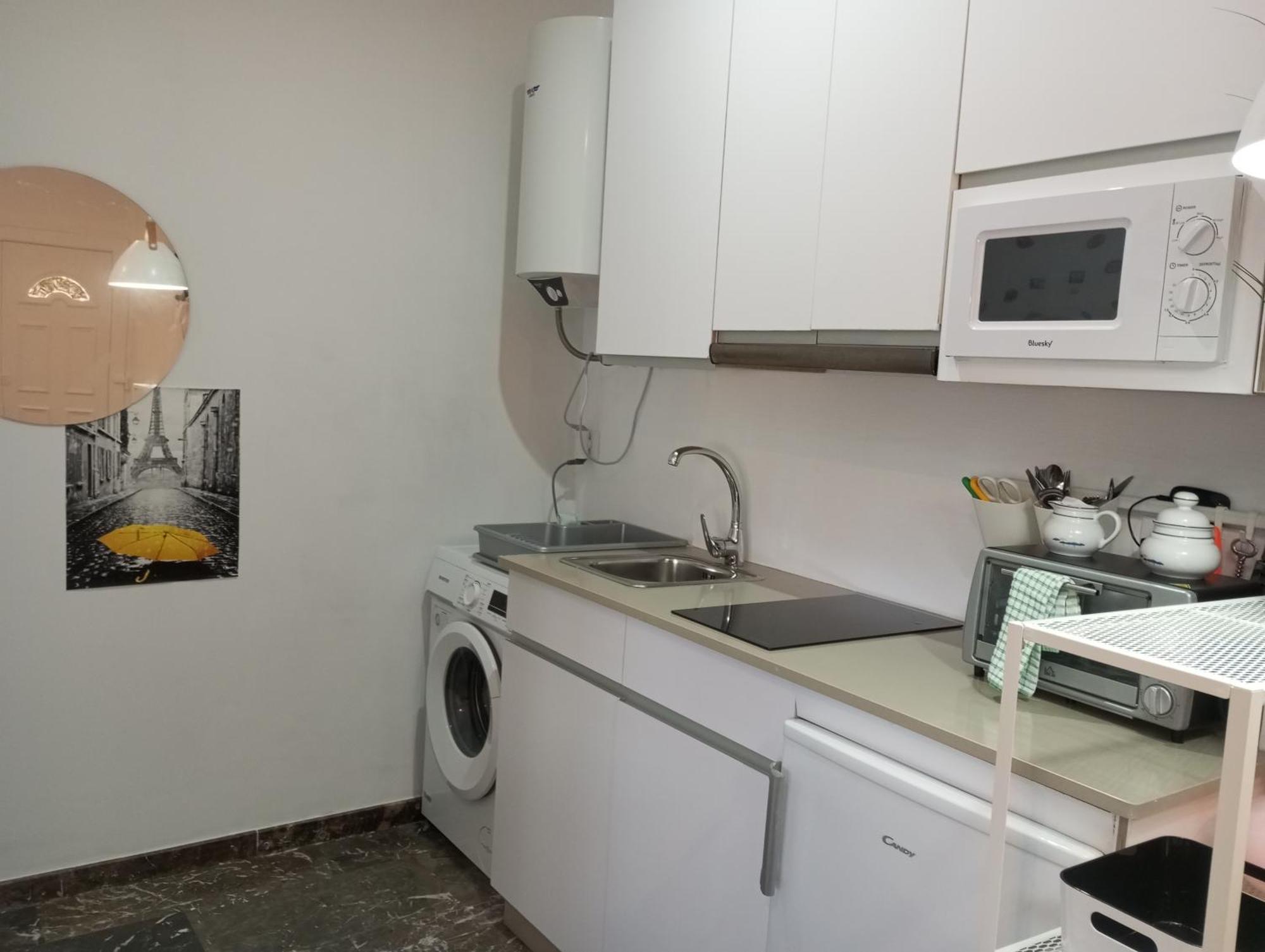 Apartamento Turistico Travelers Baena Ngoại thất bức ảnh